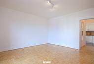 Einziehen und wohlfühlen – helle 2-Zimmer-Wohnung mit Loggia und Parkplatz
