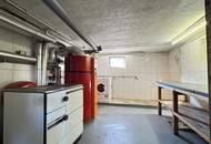 Einfamilienhaus mit Nebengebäude, Doppelgarage und großem Potenzial zur individuellen Gestaltung