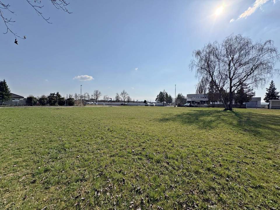 Attraktives Baugrundstück in zentraler Lage ohne Bauverpflichtung!