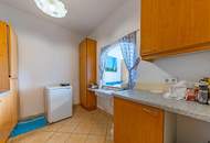 WOHNEN IM ZENTRUM! GERÄUMIGE 2 ZIMMER WOHNUNG MIT 81 m² WOHNFLÄCHE!