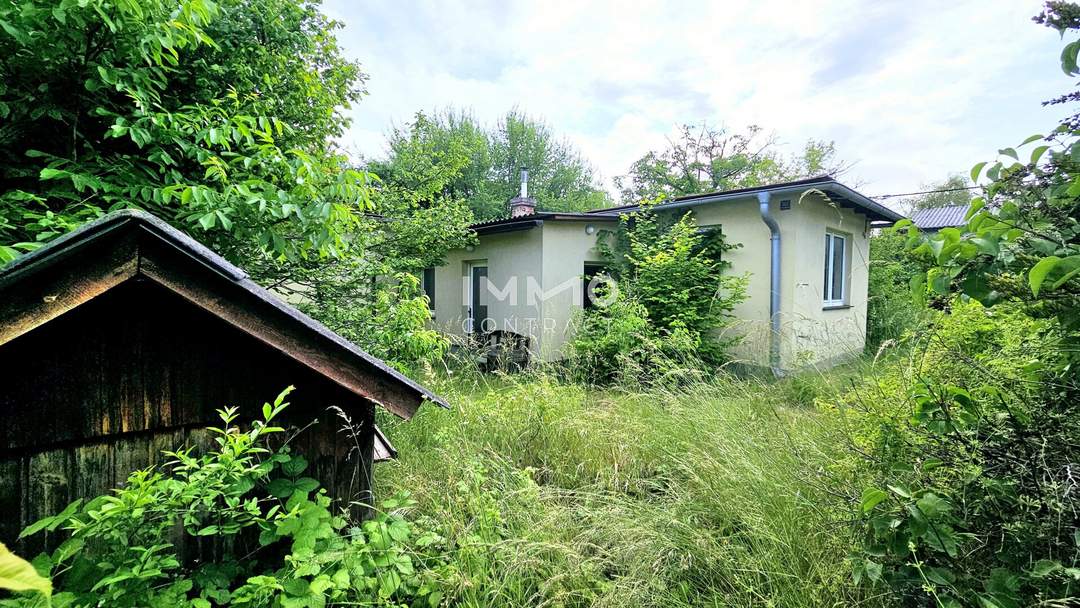 Platz für Wohnträume – großes, erschlossenes Grundstück mit Altbestand - für Familie oder Projektbau