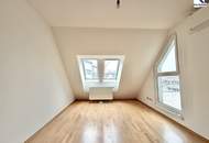 360° TOUR // PENTHOUSE mit TERRASSE und BALKON