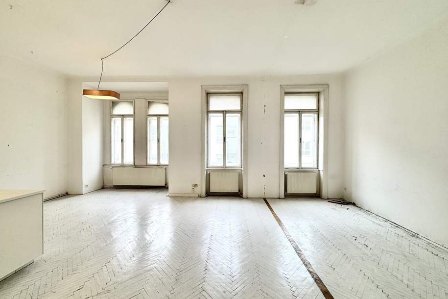 Südwestseitiger Altbau nächst Neubaugase und Burggasse! Kleiner Balkon in ruhigen Innenhof!, Wohnung-kauf, 790.000,€, 1070 Wien 7., Neubau