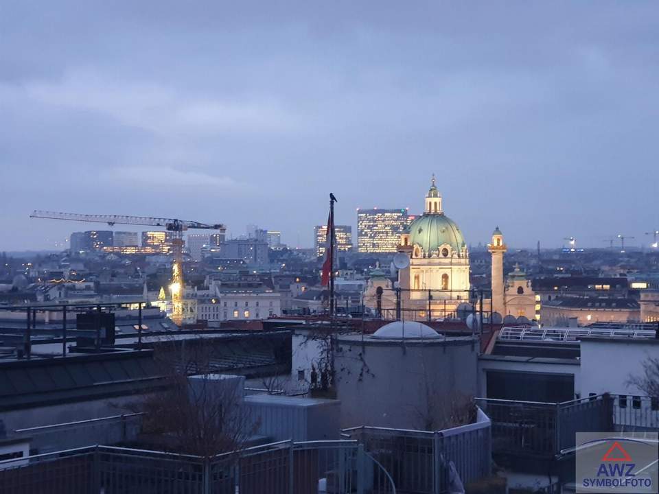 Altes Stadthaus im Zentrum von St. Pölten zu verkaufen!