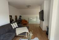 Waldrand Living - Wunderschöne Dachgeschoss-Maisonette mit zwei Garagenplätzen