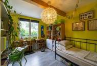 Exklusives Mehrfamilienhaus mit Ateliercharakter, Einliegerwohnung und Pool