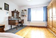 Charmantes Wohnhaus zum Renovieren mit 788 m² großem Grundstück in der begehrten Schlüsselhof-Siedlung