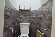 Einfamilienhaus mit viel Platz, sonnigem Garten, Terrasse und Nebengebäude!