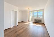 **** Teilsanierte 35,7-m² ruhige Stadtwohnung im 5.OG mit Loggia, Parkplatz und Keller – ideal für Singles, Graz-Pendler und Anleger ****