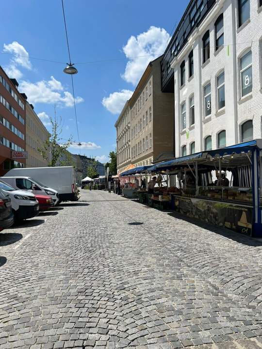 Mittelzinshaus in Wohnstraße! Privat! Nähe Matznerpark!