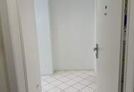 TOP !! Schwedenplatz direkt bei der U-Bahn U1 u U4 ! Geräumiges 1-Zimmer Appartement in bester Innenstadtlage !!