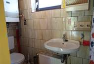 Lieblicher Bungalow mit Werkstatt, Selch &amp; großem Grundstück – perfekt für Selbstversorger