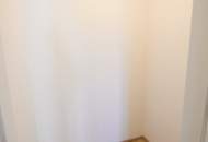 Schöne 2-Zimmer-Wohnung mit Balkon in Eßling