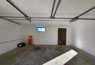 Bungalow mit Wintergarten, Pool und Doppelgarage!