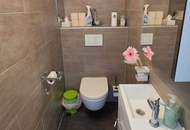 Maisonette-Dachgeschosswohnung mit Terrasse, Balkon &amp; Garage inklusive