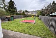 Projekt auf hervorragender Basis möglich - ehemaliger Kindergarten mit Garten erwerbbar!