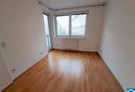 Nette 2 Zimmerwohnung mit Loggia Nähe Mariahilferstraße