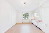 2-Zimmer-Wohnung mit großen Sanierungspotenzial an der Quellenstraße | DAVE