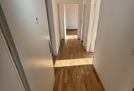 Sonnige Grünlage, ausgewählte Nachbarschaft &amp; Entspannung pur: sanierte 3-Zimmer-Wohnung im oberen Stock eines kleinen Mehrparteienhauses mit moderner Dusche und viel Privatsphäre!