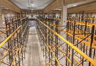 Modernes Regallager (9,5m RH) an der S33