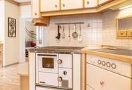 Schönes Einfamilienhaus mit kleinem Geschäftslokal und zusätzliches Auszugshaus