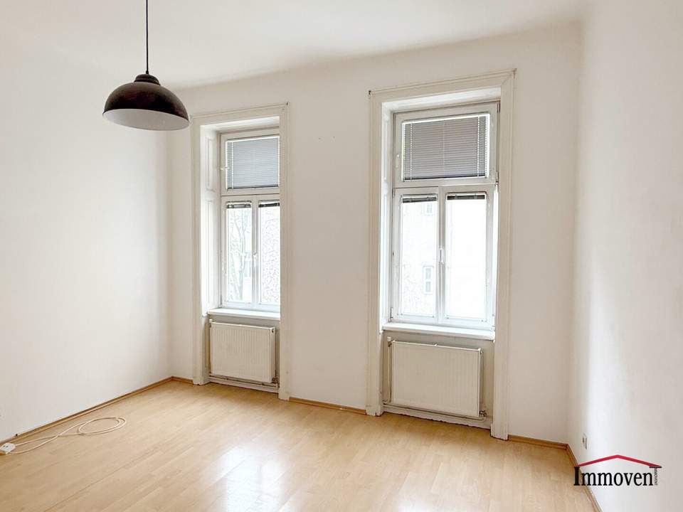 Altbau-Büro in U-Bahn Nähe!