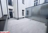 ERSTEBZUG an der U1 | Generalsanierte Altbauperle mit großer Innehofterrasse