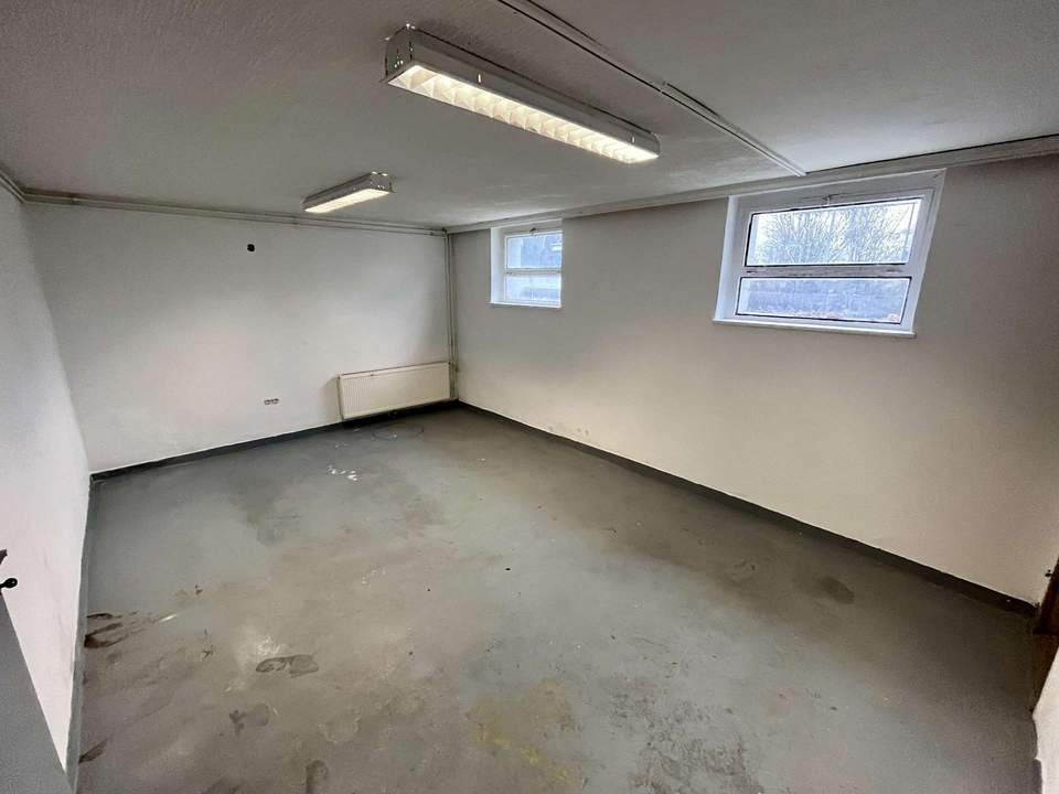 Lager mit 20,20 m² in Asten zu vermieten