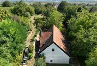 Einzigartige Möglichkeit, Weingarten mit ehemaligem Presshaus und Kellerröhre