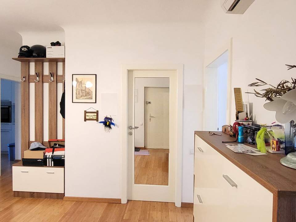 TOP SANIERTE ca. 83,50m² WOHNUNG MIT BALKON UND RUHIGEM GEMEINSCHAFTSGARTEN IN OBERBAUMGARTEN