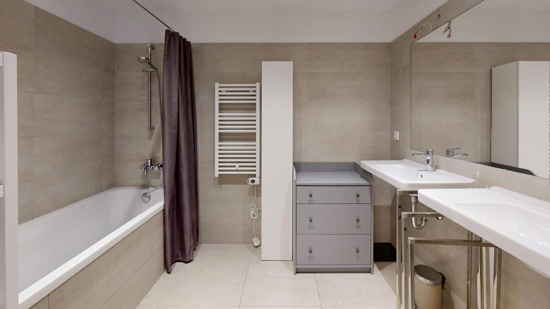 Moderne 3-Zimmer-Eigentumswohnung mit 2 Loggien &amp; Lift!! 90 m² Wohnfläche inkl. Küche &amp; KFZ Stellplatz!!