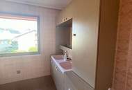 Charmantes Einfamilienhaus mit zwei Wohneinheiten und Blick auf die Hundertwasserkirche