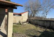 Grundstück mit Altbestand