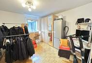 4-Zimmer-Maisonette-Wohnung auf zwei Etagen (1. OG + DG) in Frastanz, modernes, tolles Badezimmer, 2 sehr gut beleuchtete Tiefgaragenplätze, einmaliger Ausblick vom Balkon auf die umliegende Bergwelt.
