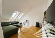 Ruhige 2 Zimmer DG-Galerie-Wohnung mit Küche in bester Zentrumslage