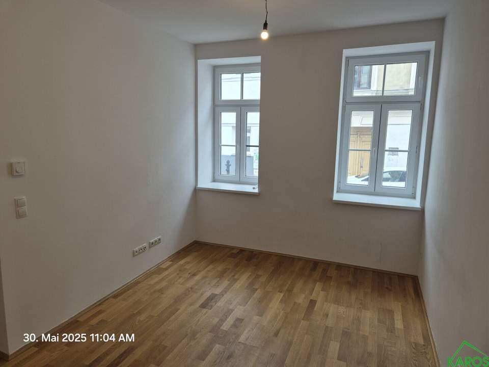 SINGLEHIT MIT EINBAUKÜCHE!