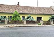 Wohnhaus mit neuer Heizung und weitläufigem Grünruhegarten