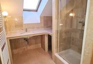 AUGARTEN-NÄHE, FÖRSTERGASSE, klimatisiertes 93 m2 Dachgeschoß, 3 Zimmer, Komplettküche, 2 Bäder, Parketten, Fernblick