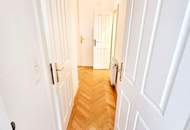 Sonderaktion - TOP Preis! Anschauen und einziehen! Entzückende Altbauwohnung in ruhiger Seitengasse! Tolle Raumaufteilung + Loggia möglich + Perfekte Infrastruktur! Jetzt zugreifen!