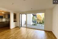 / ZWEI ZIMMER / INNENHOFSEITIG AUSGERICHTET / MODERNE ANLAGE / VERFÜGBAR AB SOFORT / U-BAHN NÄHE