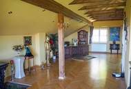 Haus in Alleinlage mit traumhafter Aussicht auf den Attersee