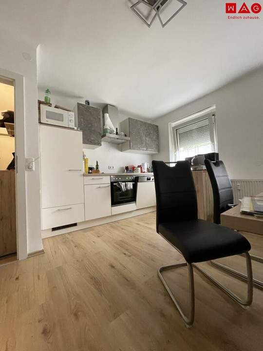 L(i)ebenswerter Neustart in Steyr Münichholz: gepflegte Wohnung in gefragter Nachbarschaft mit gemütlicher Atmosphäre am ruhigen Stadtrand! Dank der vorteilhaften Lage profitieren Sie von einer hervorragenden Infrastruktur - ganz ohne Auto!