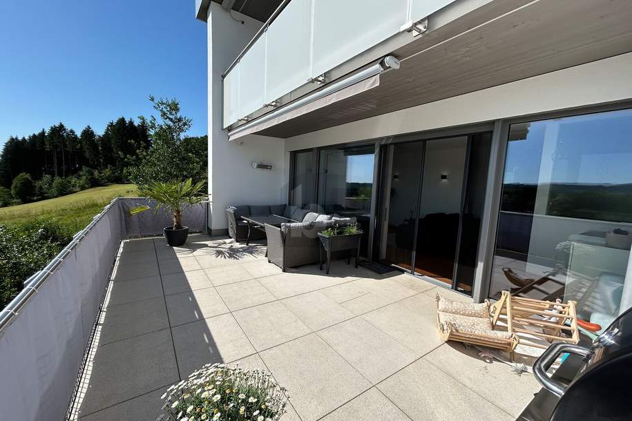 PREISHIT! PANORAMAAUSBLICK MIT SONNENTERRASSE UND EIGENGARTEN, Wohnung-kauf, 294.000,€, 5211 Braunau am Inn