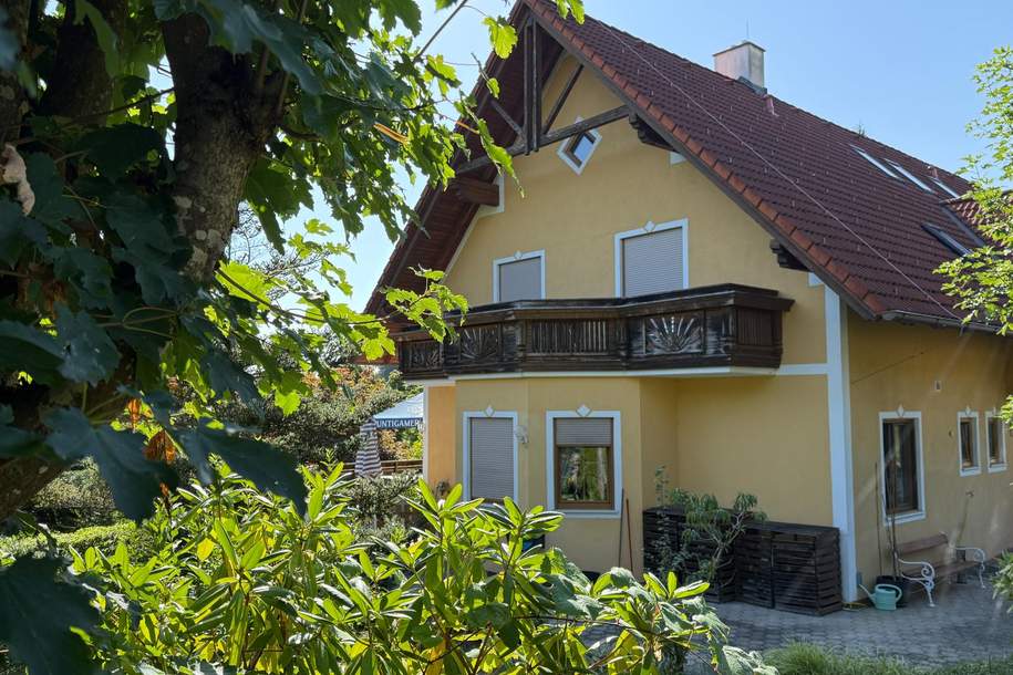 „Wohnen & Wohlfühlen im Hügelland – vielseitige Immobilie mit 8 Gästezimmern & Privatwohnung“, Haus-kauf, 499.000,€, 8380 Jennersdorf