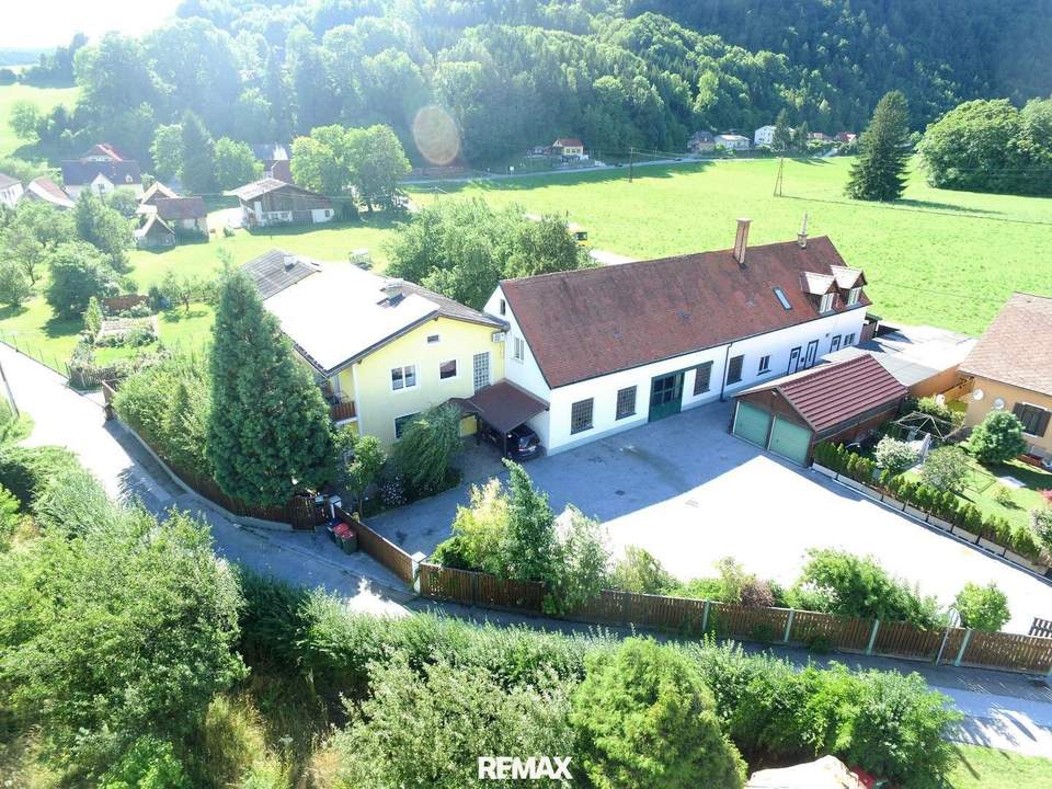 Mehrfamilienhaus mit Werkstatt und großer Gewerbefläche - Thermenstadt Köflach