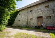 Historischer Vierkanthof mit einem Gastrolokal, Apartments, Mietwohnungen und großem Entwicklungspotential