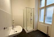 LIECHTENSTEINSTRASSE, 81 m2 Altbau, 3 Zimmer, Küche, Parketten, Wannenbad, 1. Liftstock, U4/U6-Nähe