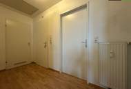 PROVISIONSFREI: Dachgeschosswohnung mit ca. 70,20 m² und möblierter Küche ++ FOHNSDORF ++