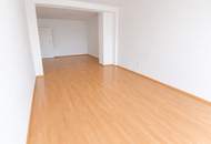 Gut angelegte 3-Zimmer-Wohnung mit BESTEN VEKEHRSANSCHLÜSSEN ! ANLEGERGEEIGNET !