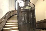 1010! Klimatisierte Bürofläche mit kleinem Balkon in repräsentativem Altbau am Rudolfsplatz!